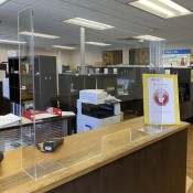 Clear Acrylic Plexiglass Counter Shield
