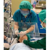 Clear Acrylic Intubation Box